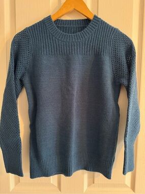 Crewneck Knit Sweater - Blue